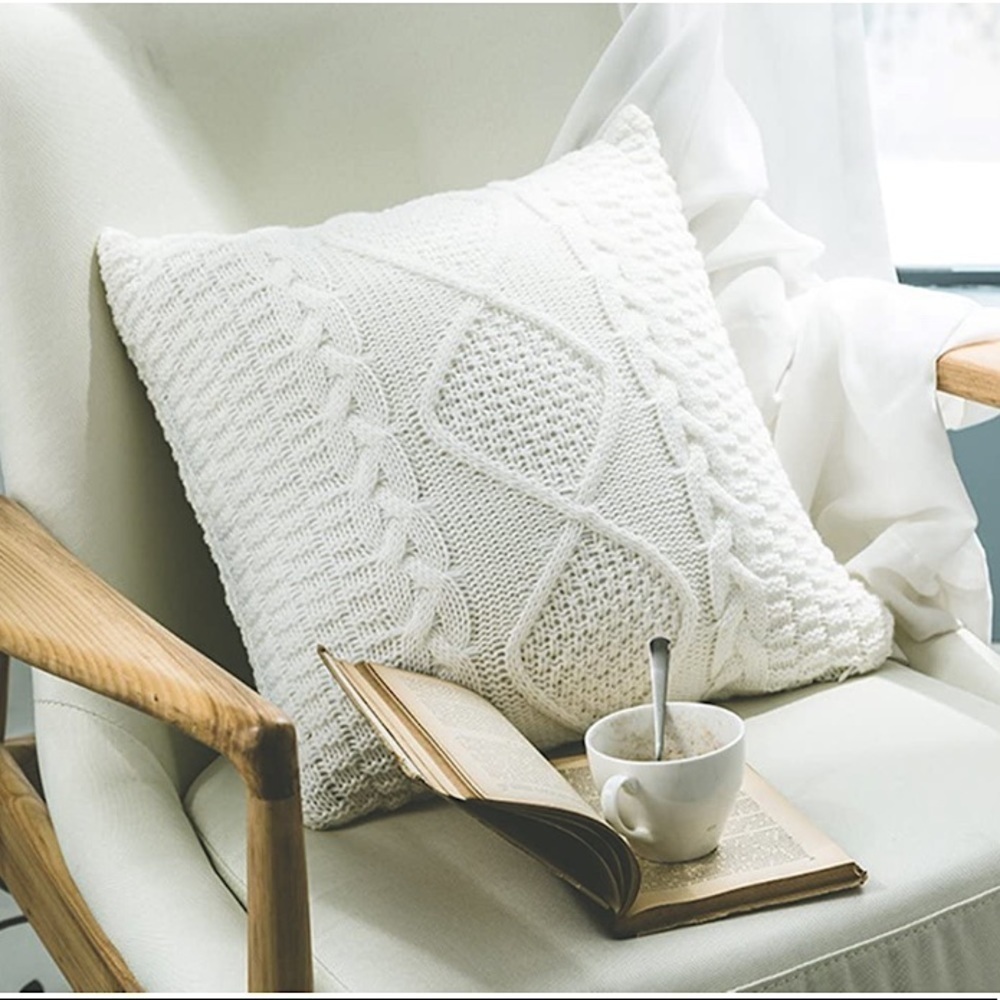 White Trendy Cable Knit Textured Decorative Throw Pillow Case for Couch/Sofa/Bed